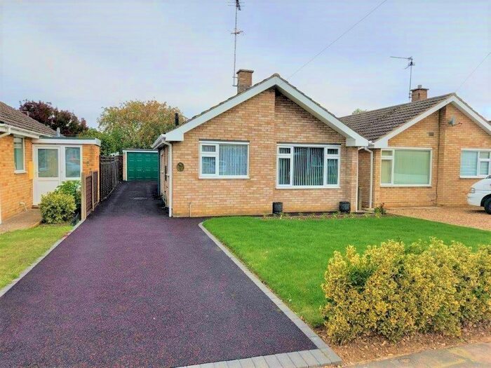 2 Bedroom Detached Bungalow For Sale In Godiva Crescent, Bourne, Lincolnshire PE10