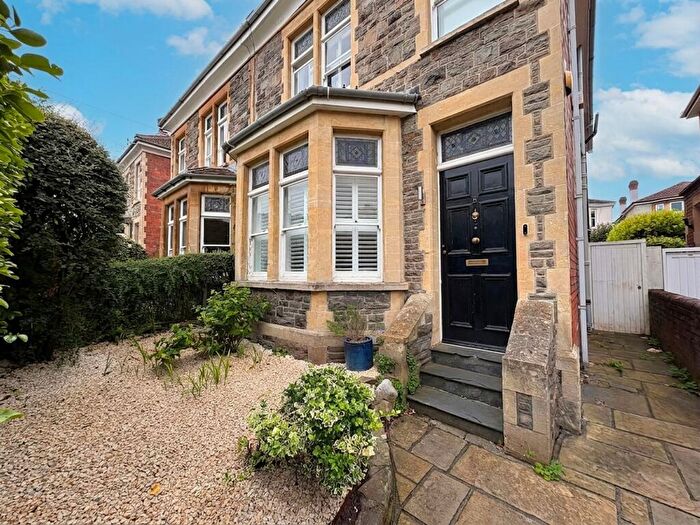 3 Bedroom Semi-Detached House To Rent In Redland, Montrose Avenue, BS6