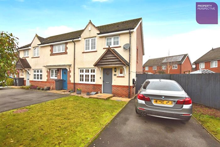 End Of Terrace House For Sale In Corrib Road, Nuneaton, CV10