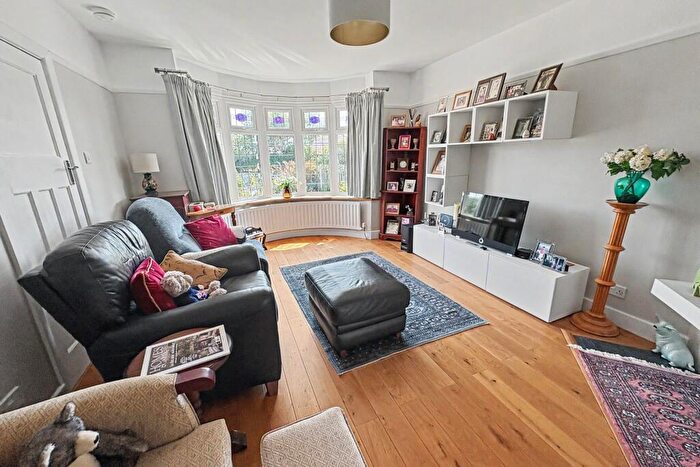 4 Bedroom Detached House For Sale In Wareham, BH20 - Photo 7
