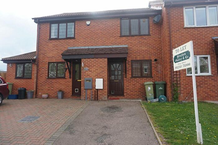 2 Bedroom Terraced House To Rent In Oxleys, Olney, MK46