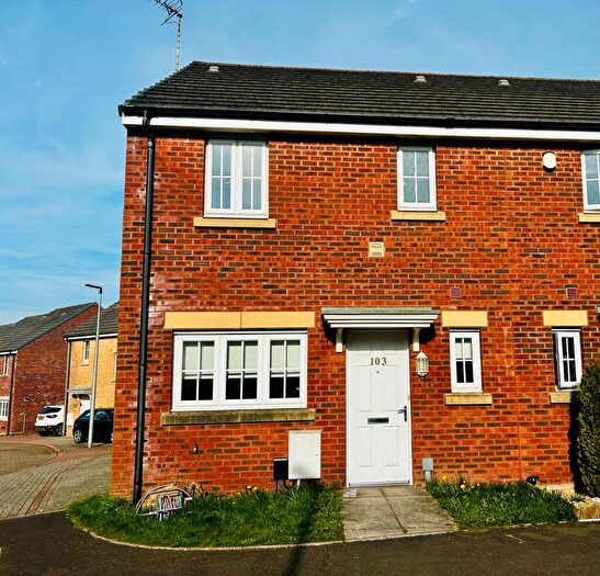 3 Bedroom Semi-Detached House To Rent In Lonydd Glas, Llanharan, CF72