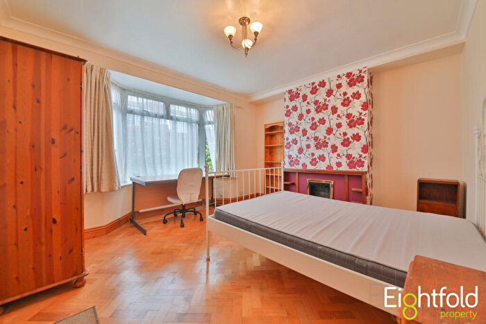 4 Bedroom End Of Terrace House To Rent In Carlyle Avenue, Brighton, BN2