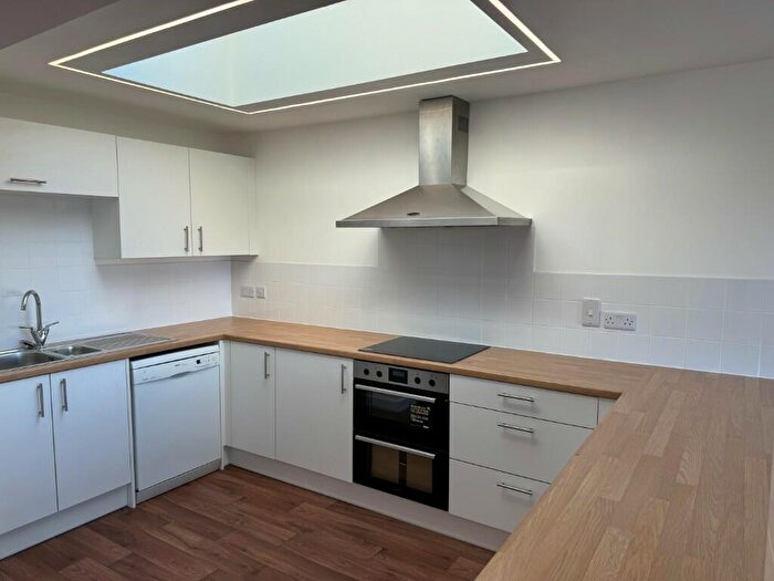 4 Bedroom Detached House To Rent In Ostlings Lane, Bath, Somerset, BA1