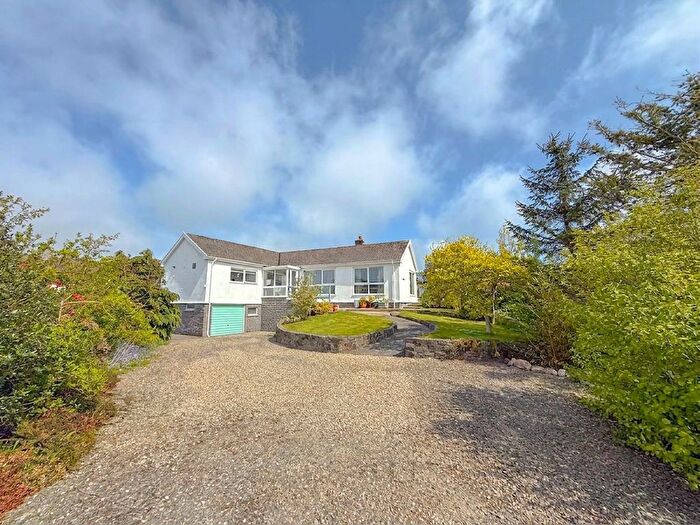 3 Bedroom Detached Bungalow For Sale In Brynhafod, Cardigan, SA43