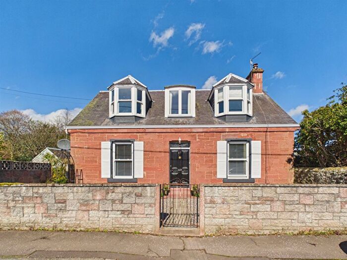 4 Bedroom Detached House For Sale In Cambridge Street, Alyth, Blairgowrie, PH11