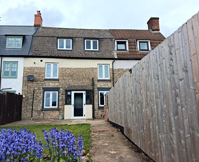 3 Bedroom Cottage For Sale In Beamans Lane, SN4