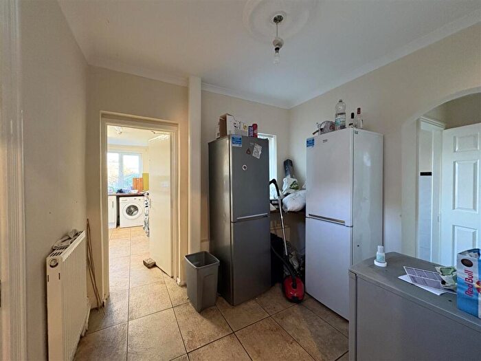 7 Bedroom House To Rent In Melton Road, West Bridgford, Nottingham, NG2