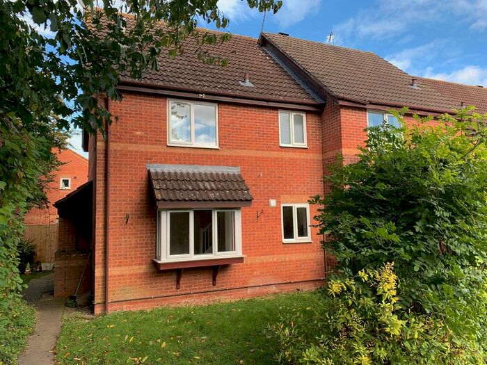 1 Bedroom Property To Rent In Beeston Gardens, Berkeley Alford, Worcester WR4