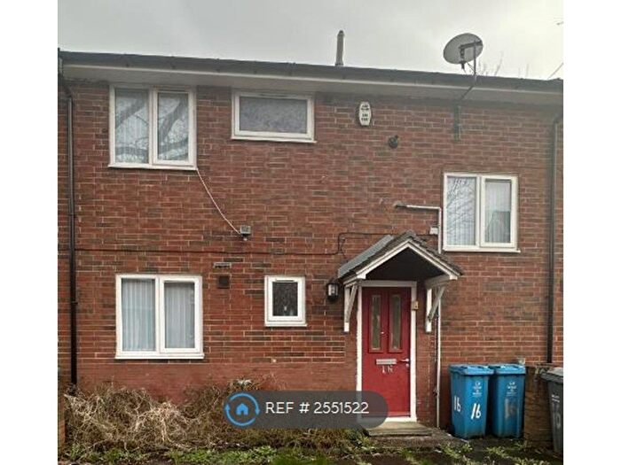 3 Bedroom Terraced House To Rent In Faversham Street, Manchester, M40