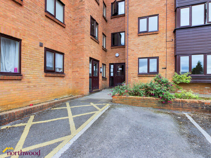 Studio To Rent In Britannia Road, Banbury, OX16