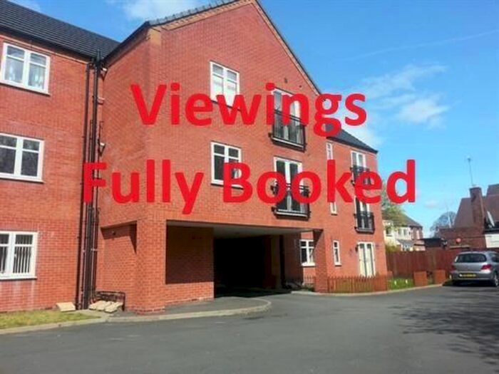 2 Bedroom Flat To Rent In Harper Street, Willenhall, WV13