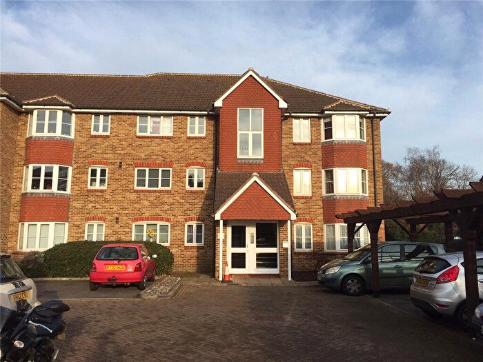 2 Bedroom Flat To Rent In Caraway Place, Wallington, SM6