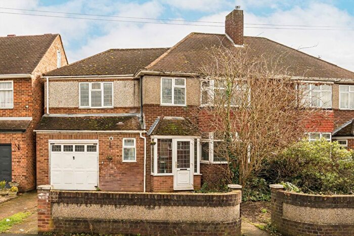 5 Bedroom Property To Rent In Arnold Crescent, Isleworth, TW7