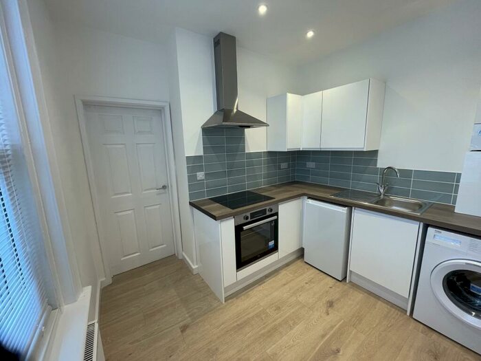 Studio To Rent In London Road, SO15