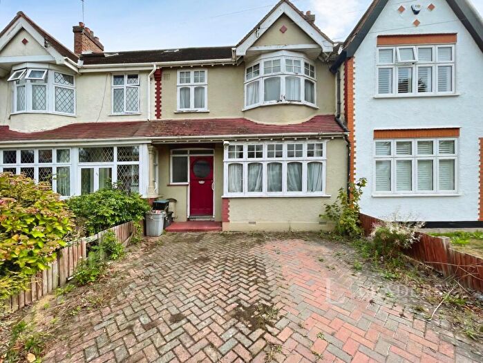 3 Bedroom Terraced House For Sale In Stanhope Grove, Beckenham, BR3