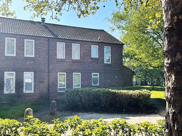 3 Bedroom Semi Detached House For Sale In Manor Fields, Godalming, GU8