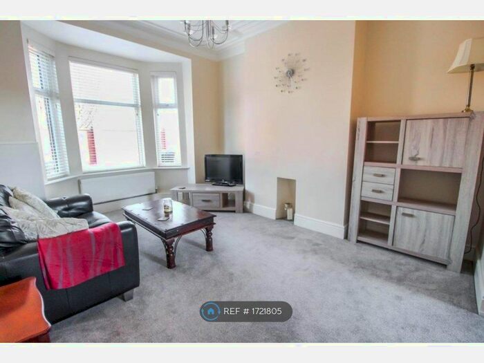 3 Bedroom Terraced House To Rent In Denison Road, Selby, YO8