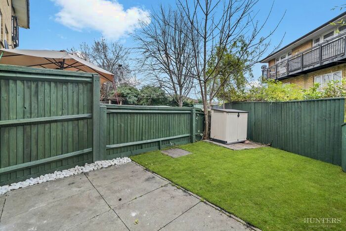 2 Bedroom Maisonette To Rent In Copperfield Drive, London N15