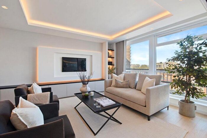 2 Bedroom Apartment For Sale In St. Johns Wood Park, St Johns Wood, London, NW8