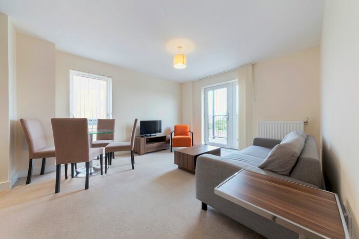 2 Bedroom Flat To Rent In Fairthorn Road, London, SE7