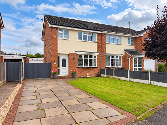 3 Bedroom Semi-Detached House For Sale In John Fryer Avenue, Wincham, Northwich, CW9