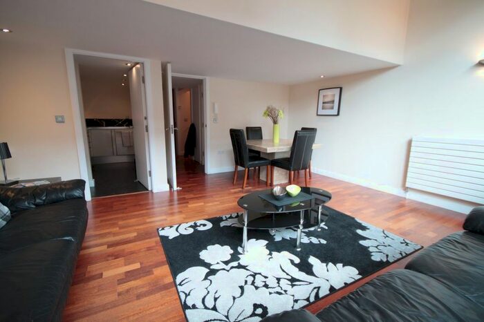 1 Bedroom Flat To Rent In Waterloo Street, Newcastle Upon Tyne, NE1