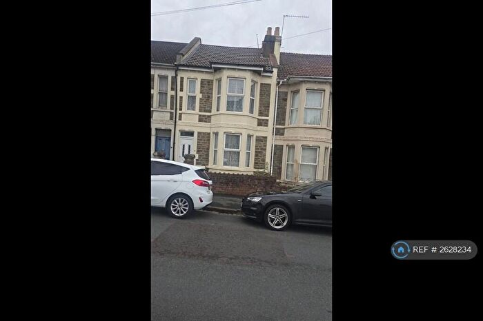 4 Bedroom Terraced House To Rent In Harrow Road, Bristol, BS4