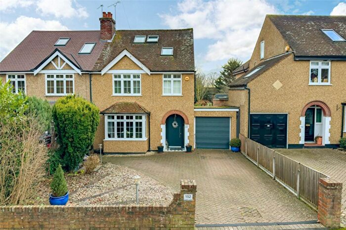 4 Bedroom Semi-Detached House For Sale In Green Lane, St. Albans, Hertfordshire, AL3
