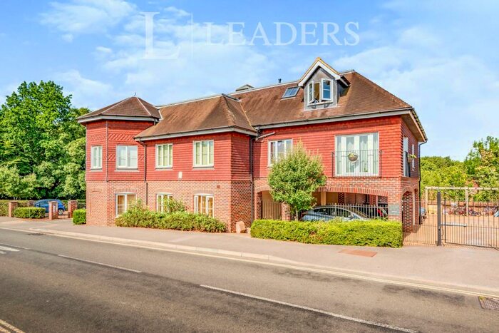 1 Bedroom Flat To Rent In Martlet Court, Church Street, Rudgwick, RH12