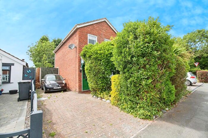 3 Bedroom Detached House For Sale In Ensor Drive, Polesworth, B78