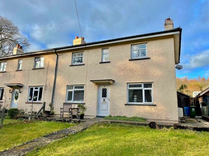 3 Bedroom Terraced House For Sale In Council Villas, Brierley, GL17