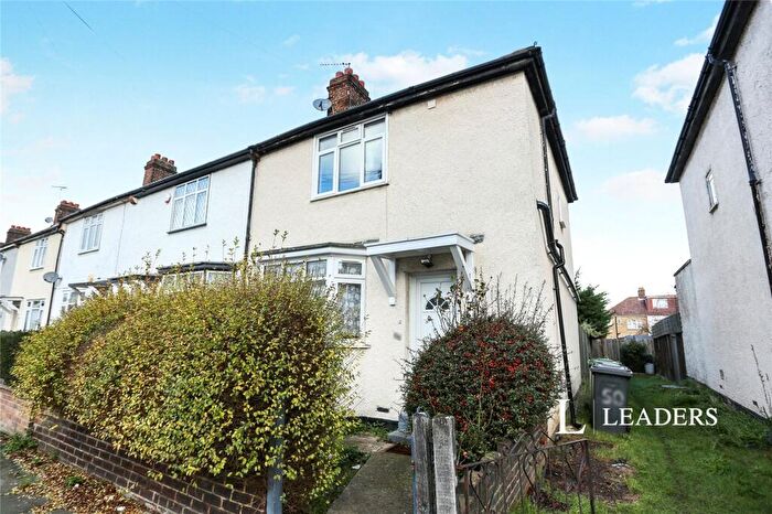 3 Bedroom Terraced House To Rent In Waite Davies Road, London, SE12
