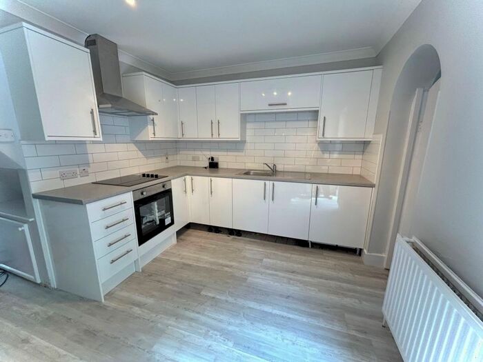 2 Bedroom Terraced House To Rent In Crown Road, Sutton, SM1