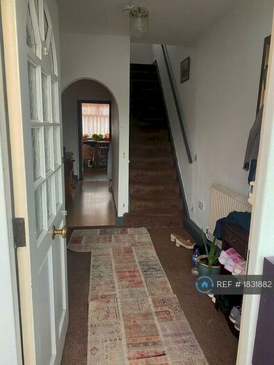 4 Bedroom Terraced House To Rent In Cample Lane, South Ockendon, RM15