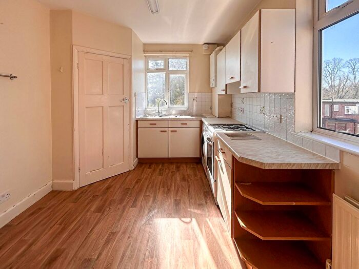 2 Bedroom Flat To Rent In Chesterton Road, Cambridge, CB4