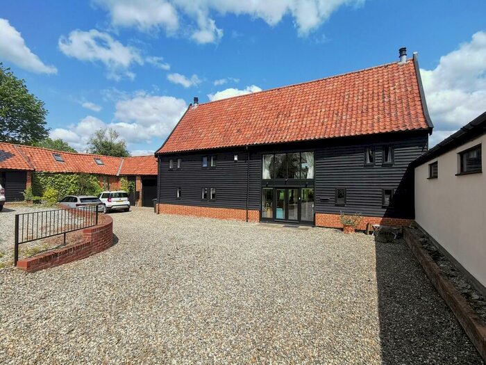 4 Bedroom Barn Conversion For Sale In Mill Road, Wissett, Halesworth, IP19