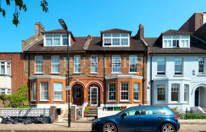 5 Bedroom House To Rent In East Bank, London, N16