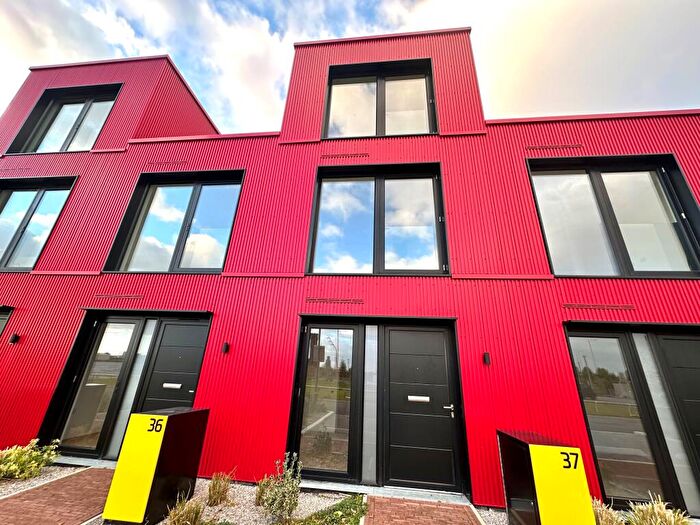 3 Bedroom House To Rent In Redbridge Quay, Wirral, CH41