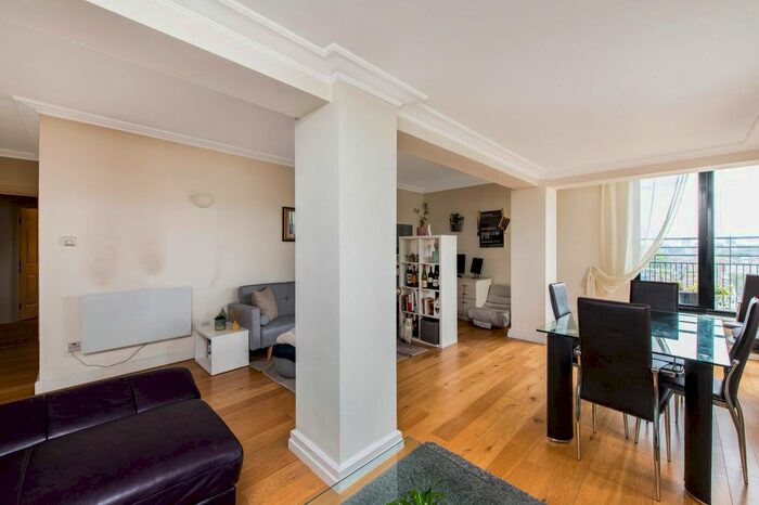 2 Bedroom Flat To Rent In Cromwell Road, London, SW7