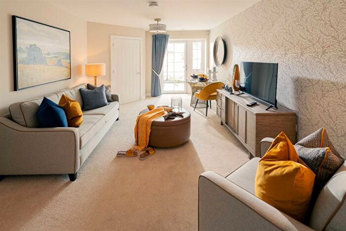 2 Bedroom Flat For Sale In Foxglove Place, Willand Road Cullompton, EX15