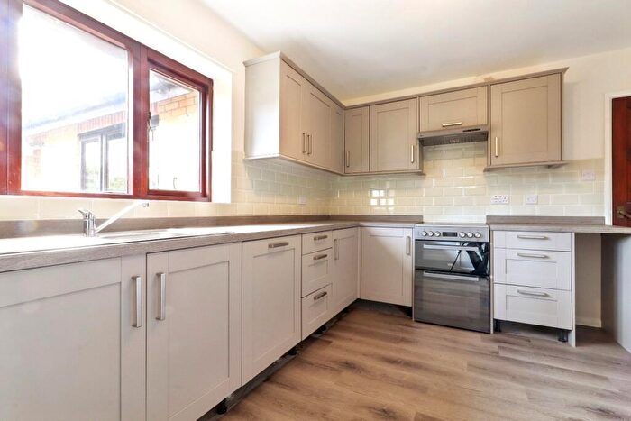 2 Bedroom Bungalow To Rent In Brookfields, Wyton, Cambs, PE28