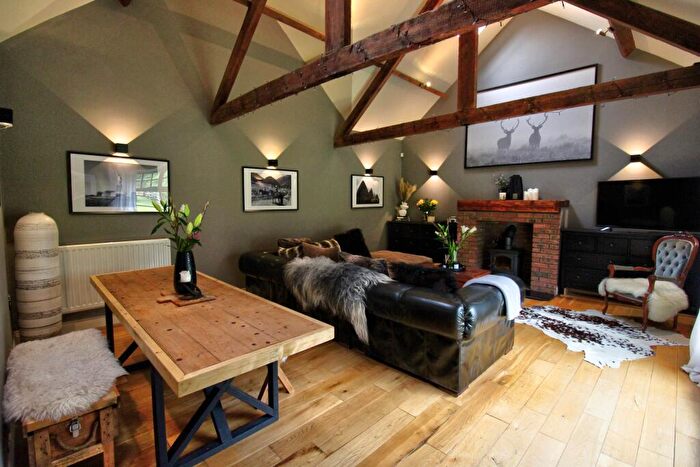 2 Bedroom Character Property For Sale In Mitford, Mitford, Morpeth, NE61