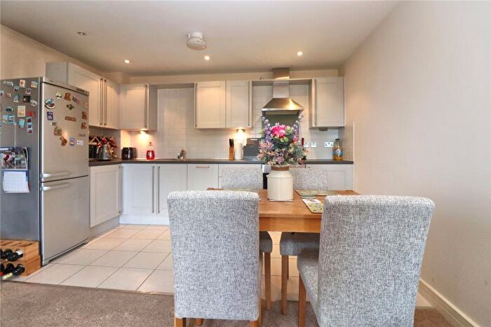 1 Bedroom Apartment To Rent In Woking, Surrey, GU21