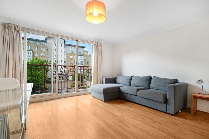 1 Bedroom Flat To Rent In Lockesfield Place, Westferry Road, Isle Of Dogs, London, E14