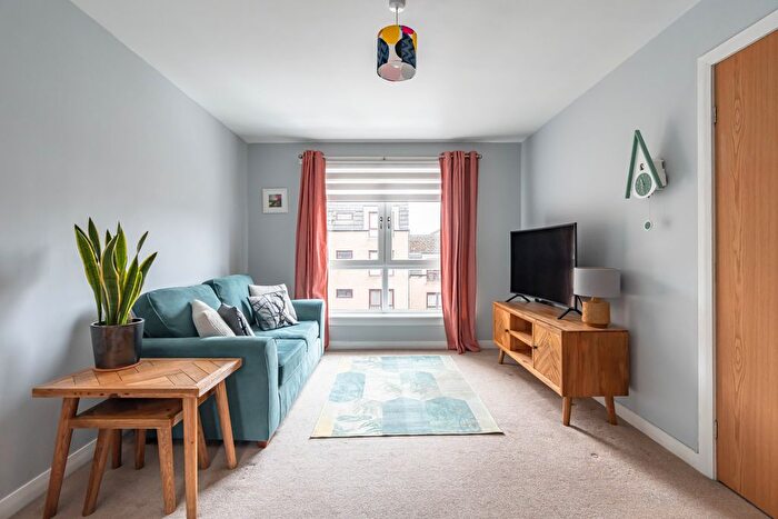 1 Bedroom Flat For Sale In / Guardianswood, Edinburgh, EH12