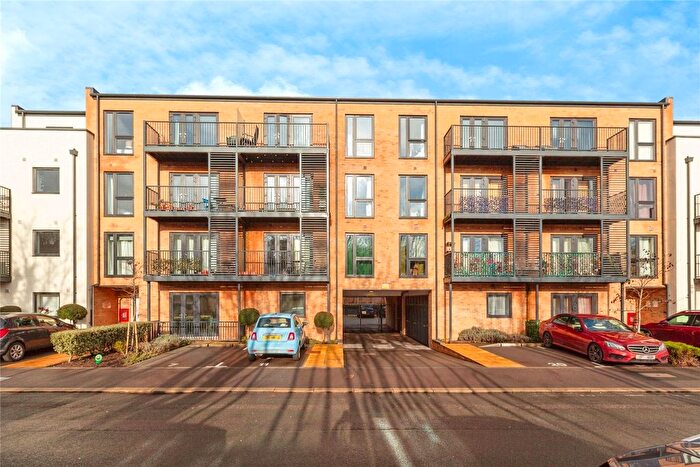 1 Bedroom Flat For Sale In Boyn Valley Road, Maidenhead, Berkshire, SL6