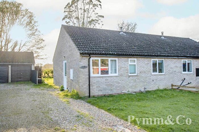 2 Bedroom Bungalow For Sale In Burgess Way, Brooke, NR15