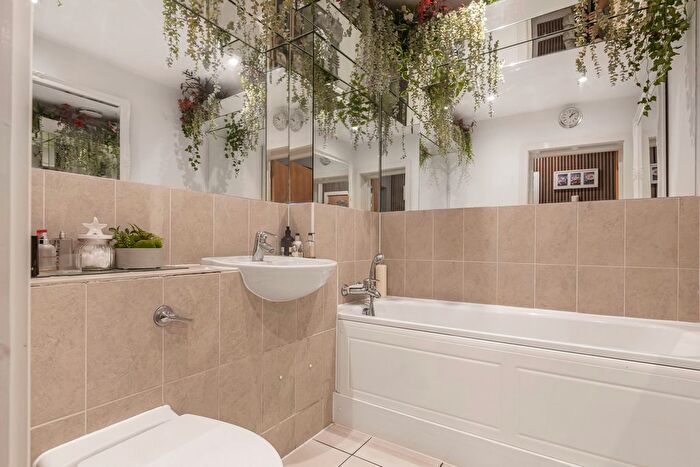 1 Bedroom Flat For Sale In Cheshire Street, London, E2