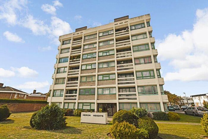 2 Bedroom Flat To Rent In Heron Heights, Goldington Green, Bedford, MK41